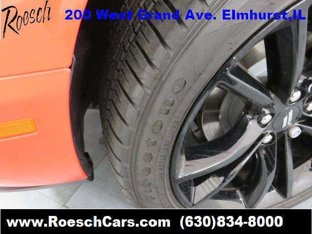 2017 Dodge Challenger SXT 2dr Coupe